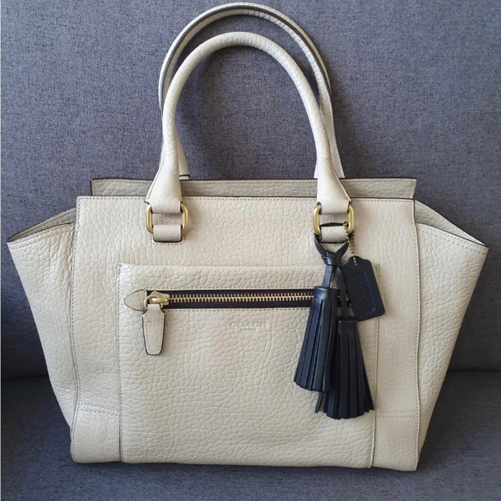 Authentic Coach  candace handbag make an offer